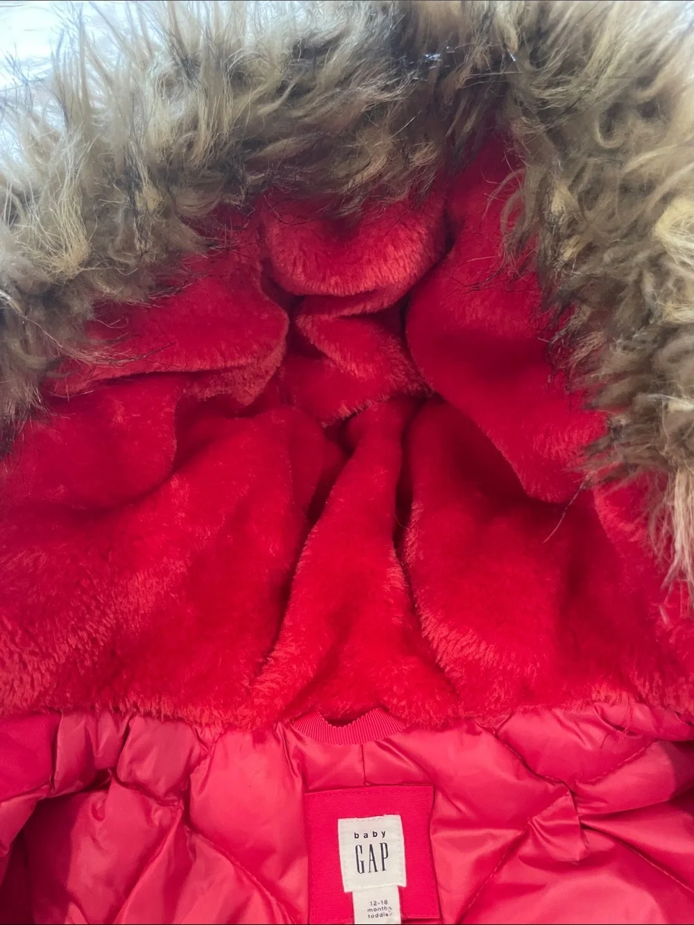Gap 12-18 month toddler Hot Pink Hooded Winter Coat with Faux Fur Trim LIKE NEW